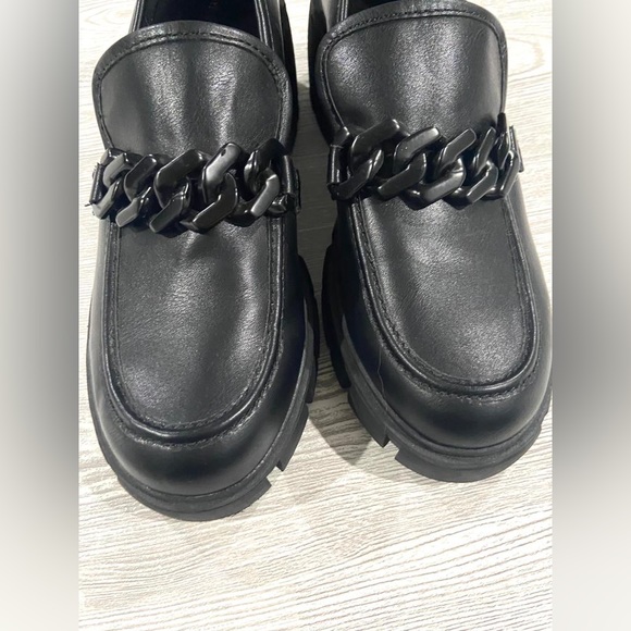 Steven Madden (Madden Girl) Flats - Picture 2 of 6